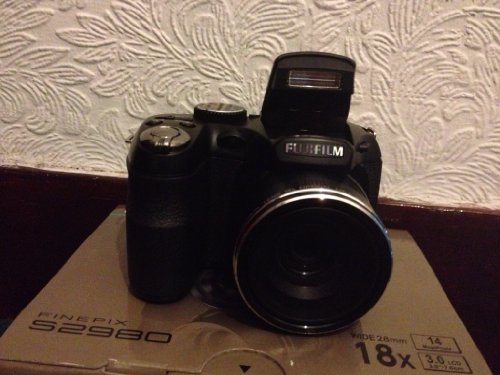 Imagen principal de Fujifilm FinePix S2980 - Cámara compacta (Zoom óptico 18x, Pantalla 